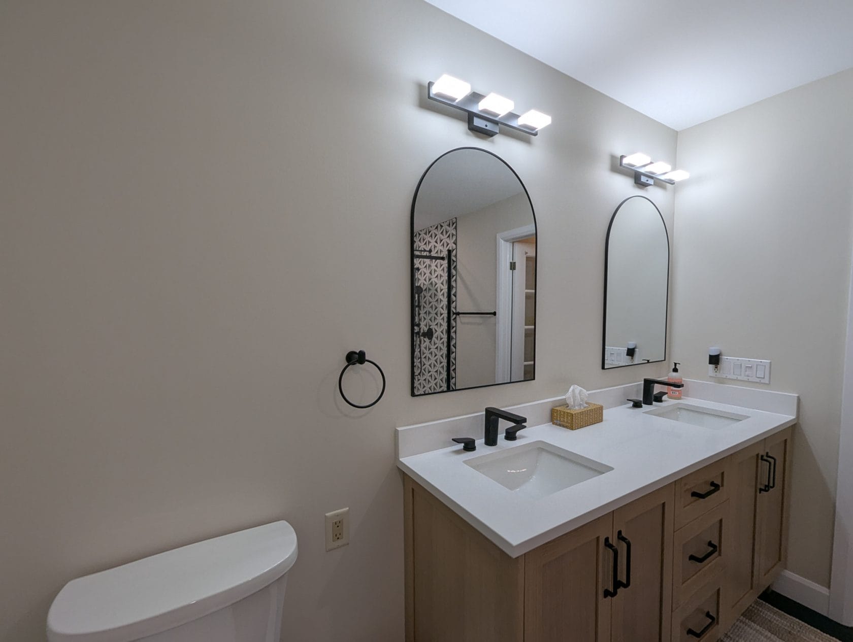 bathroom renovation project Coburn 214905519 LONG EXPOSURE 01 COVER