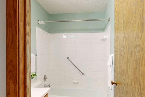 Accessible Bathroom Design in Ottawa: Safe and Stylish Solutions for Every Home