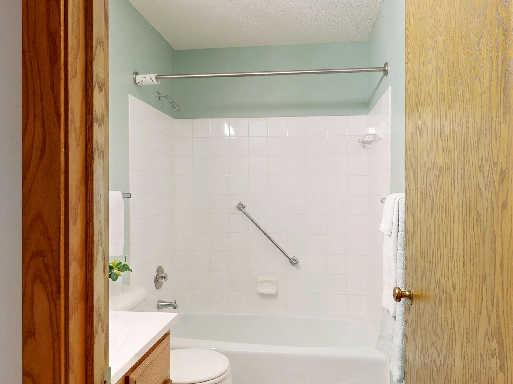Accessible Bathroom Design in Ottawa: Safe and Stylish Solutions for Every Home